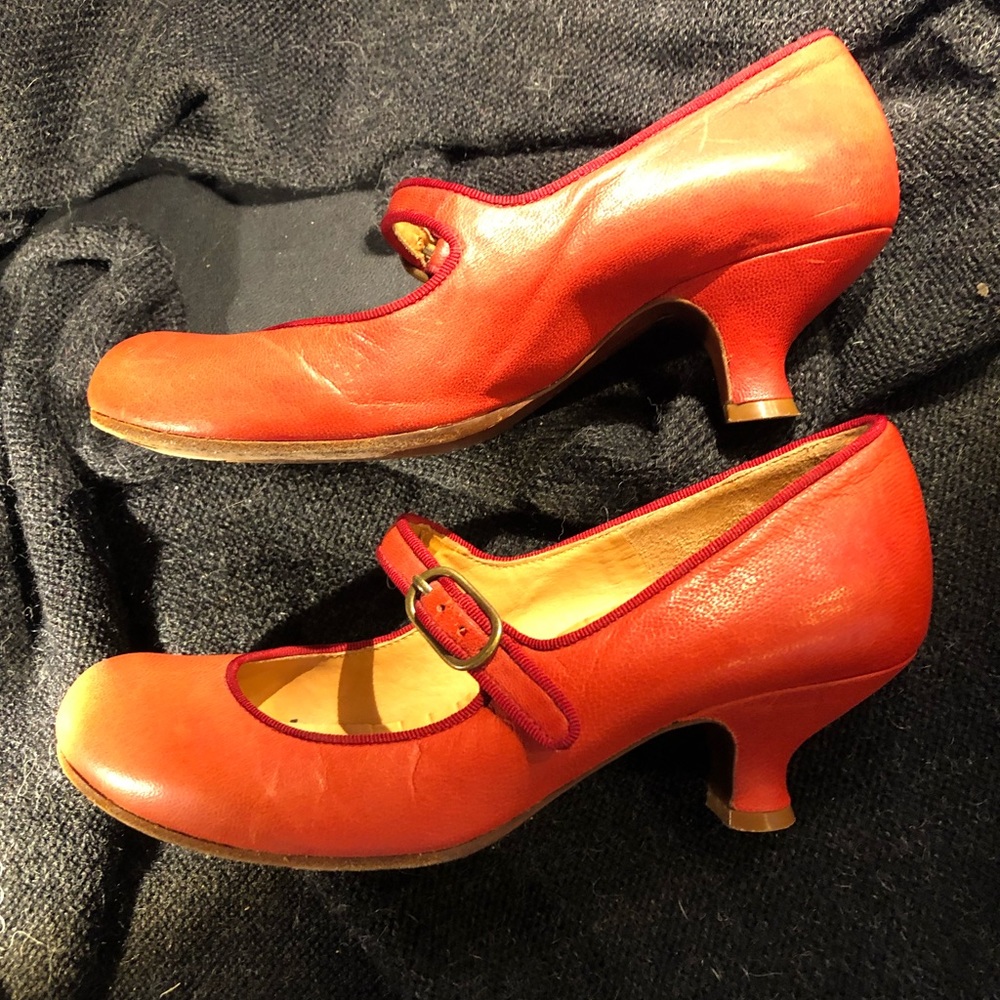 Chie Mihara Tomato Red MaryJane Pumps, 37